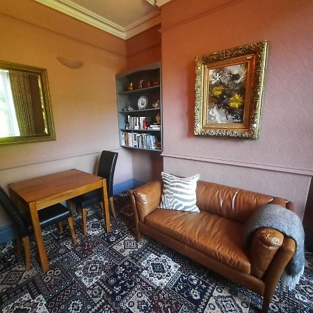 Mary'S Court Guest House - Mairlys 베투스 이 코이드 외부 사진